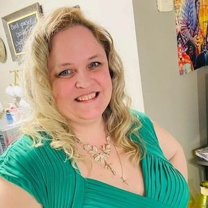 Meet your Posher, Kristin